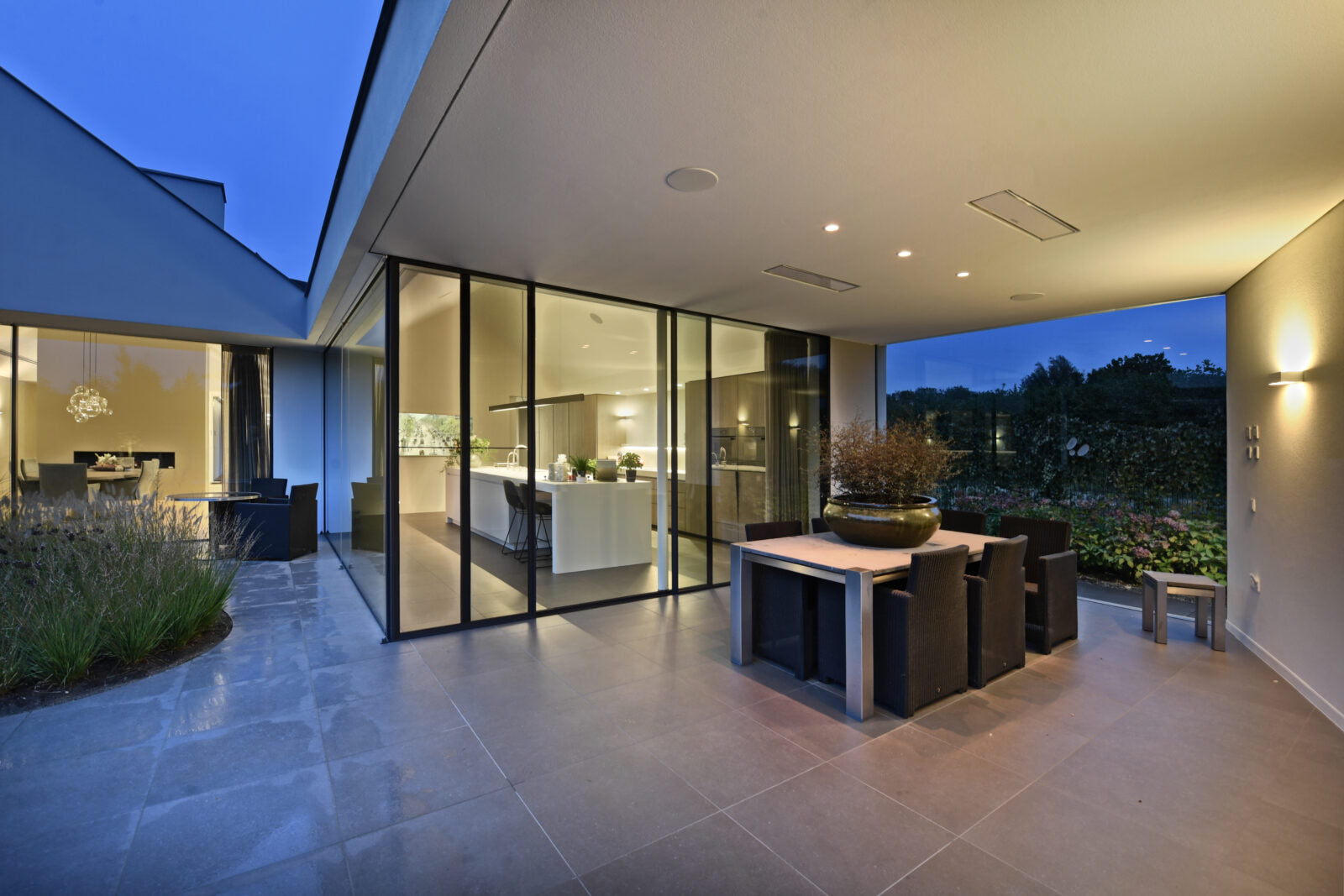 Platinum Smart-Heat™ Electric 2300W In-Celling Bromic