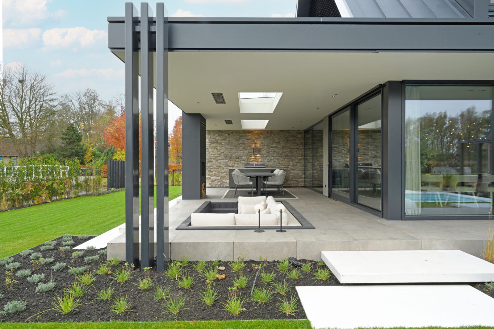 Platinum Smart-Heat™ Electric 2300W In-Celling Bromic